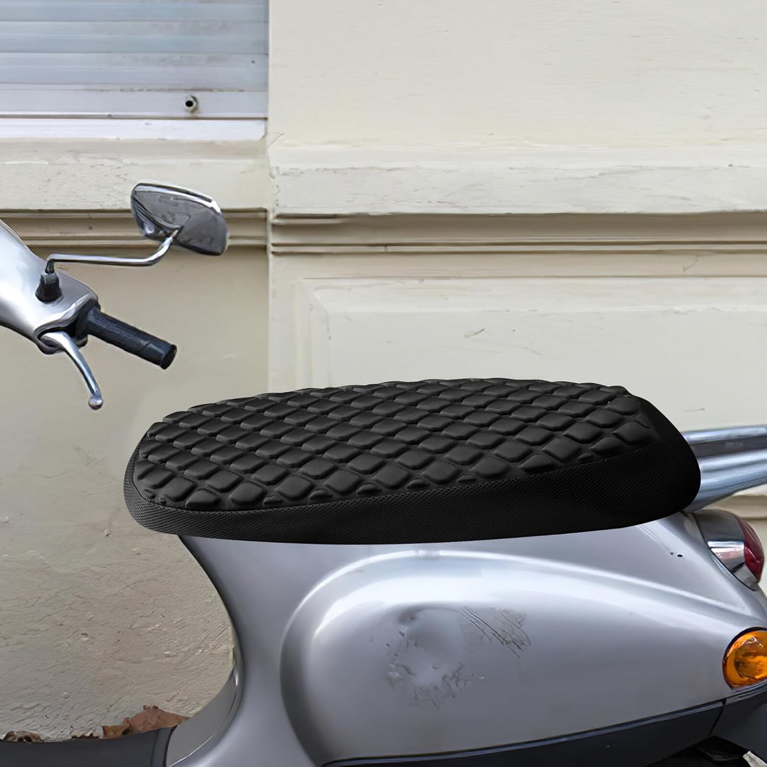 Scooter Moped Seat Cushion XL Breathable Mesh Motorcycle Seat Pad with Shock Absorption and Sun Protection for Comfortable Long Rides