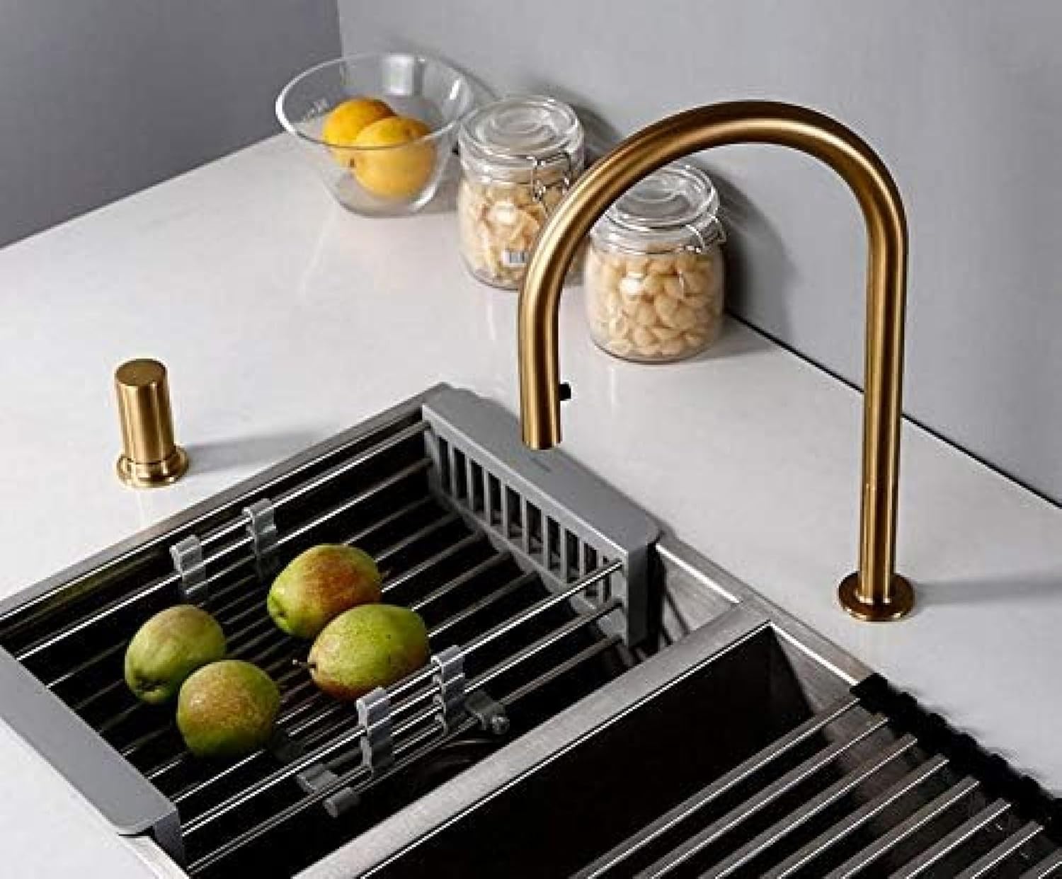 カネコイサオ オーバーブラウス レッド