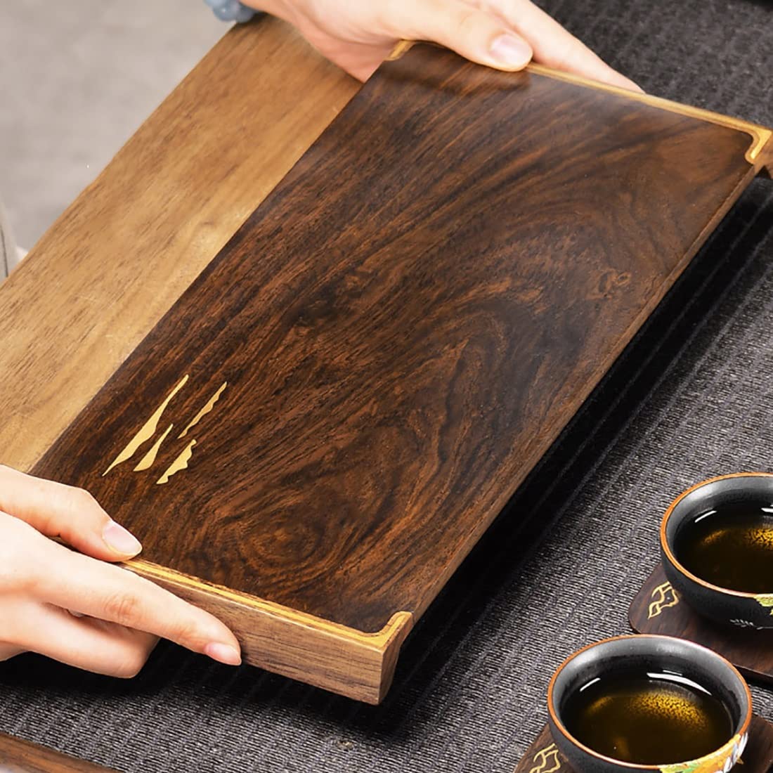 Bandeja de té de ébano, Elegante Mesa Japonesa, Mesa de Servicio de Drenaje rápido con diseño de latón para casa de té, Oficina (A 32,5 x 15 x 2 cm)