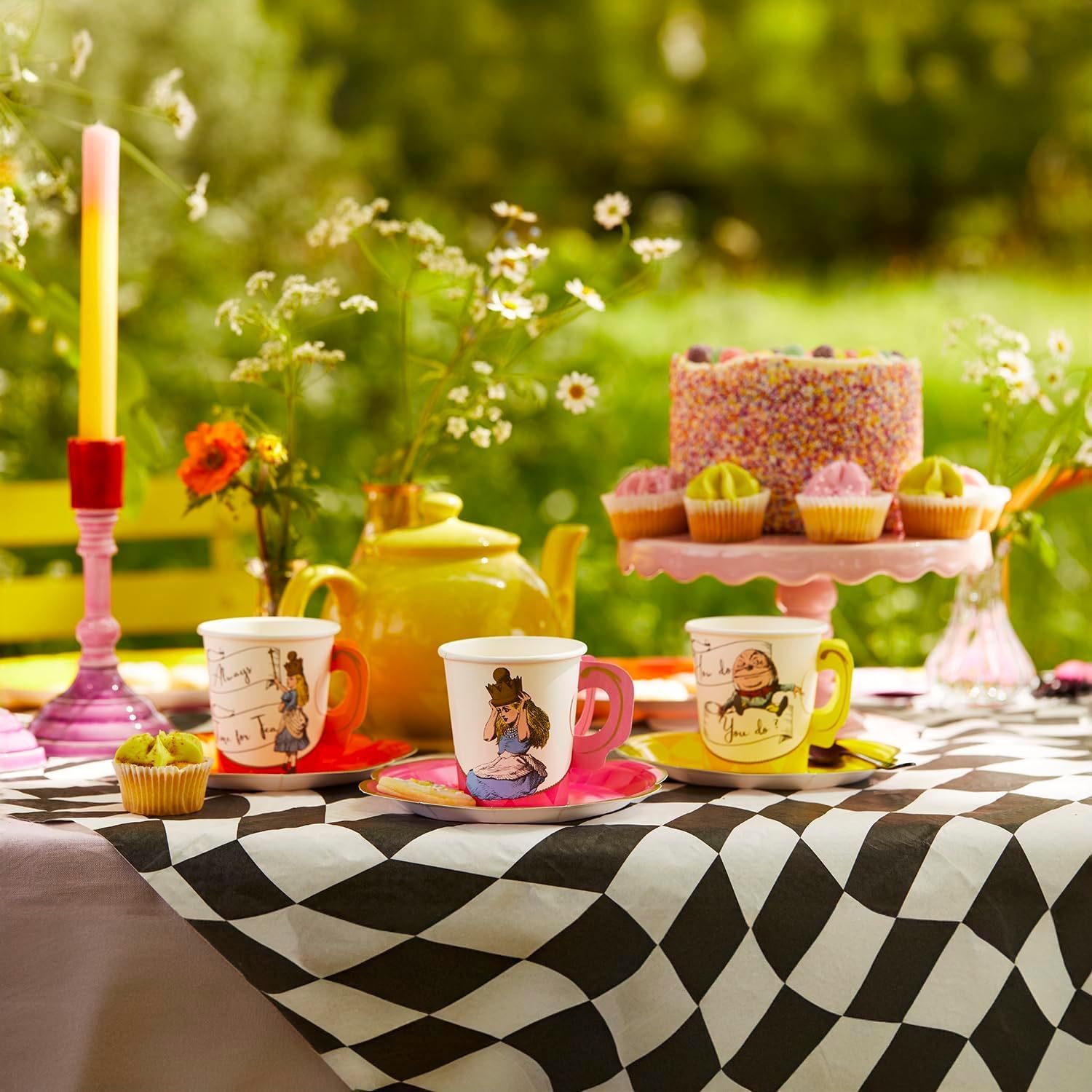 Talking Tables Black & White Alice in Wonderland Paper Table Cover | Disposable Tablecloth Party Supplies for Mad Hatter Tea Party, Onederland Birthday, Mother's Day Tableware, Weddings 71' x 47'