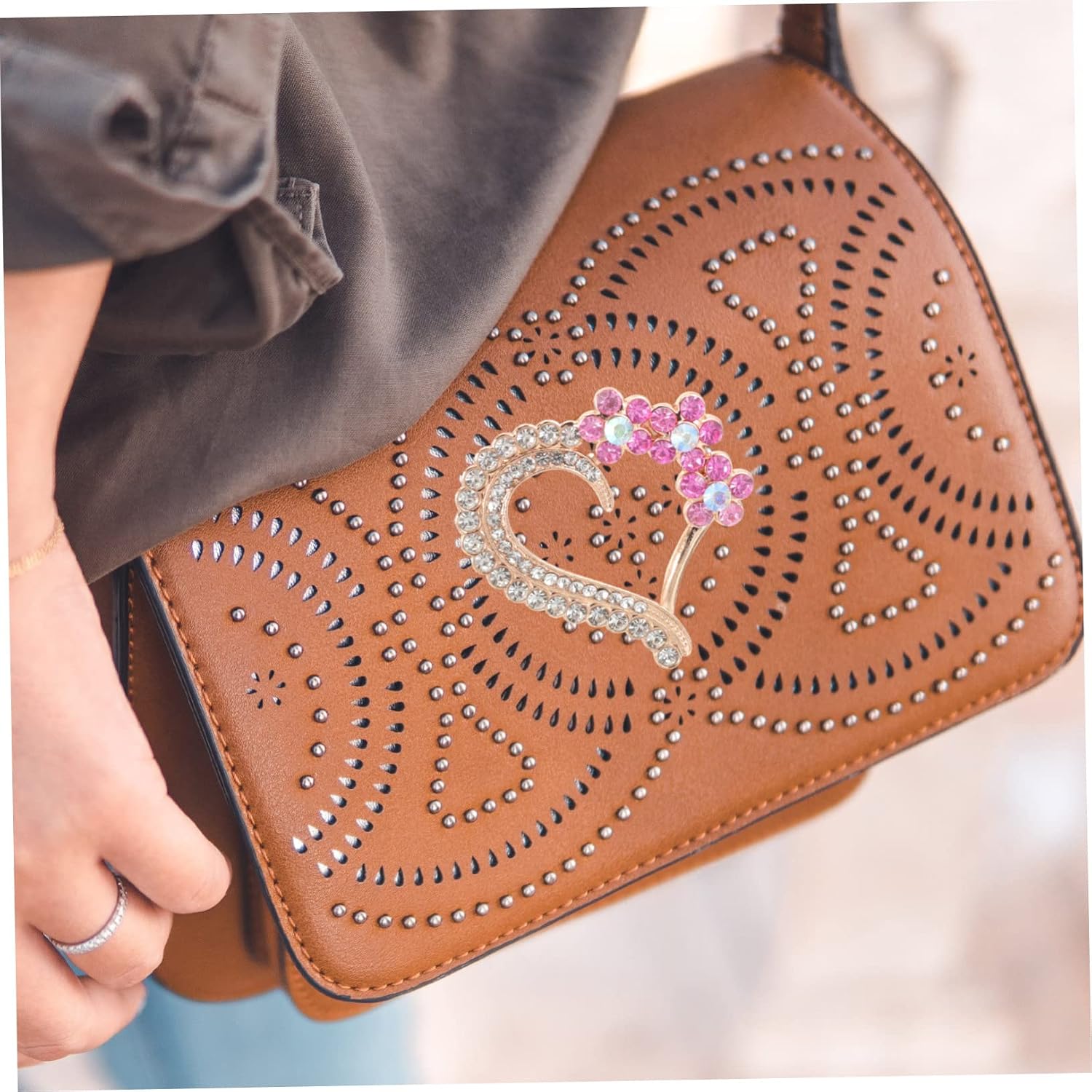 10pcs Heart-Shaped Alloy Rhinestone Appliques for Clothing and Bags