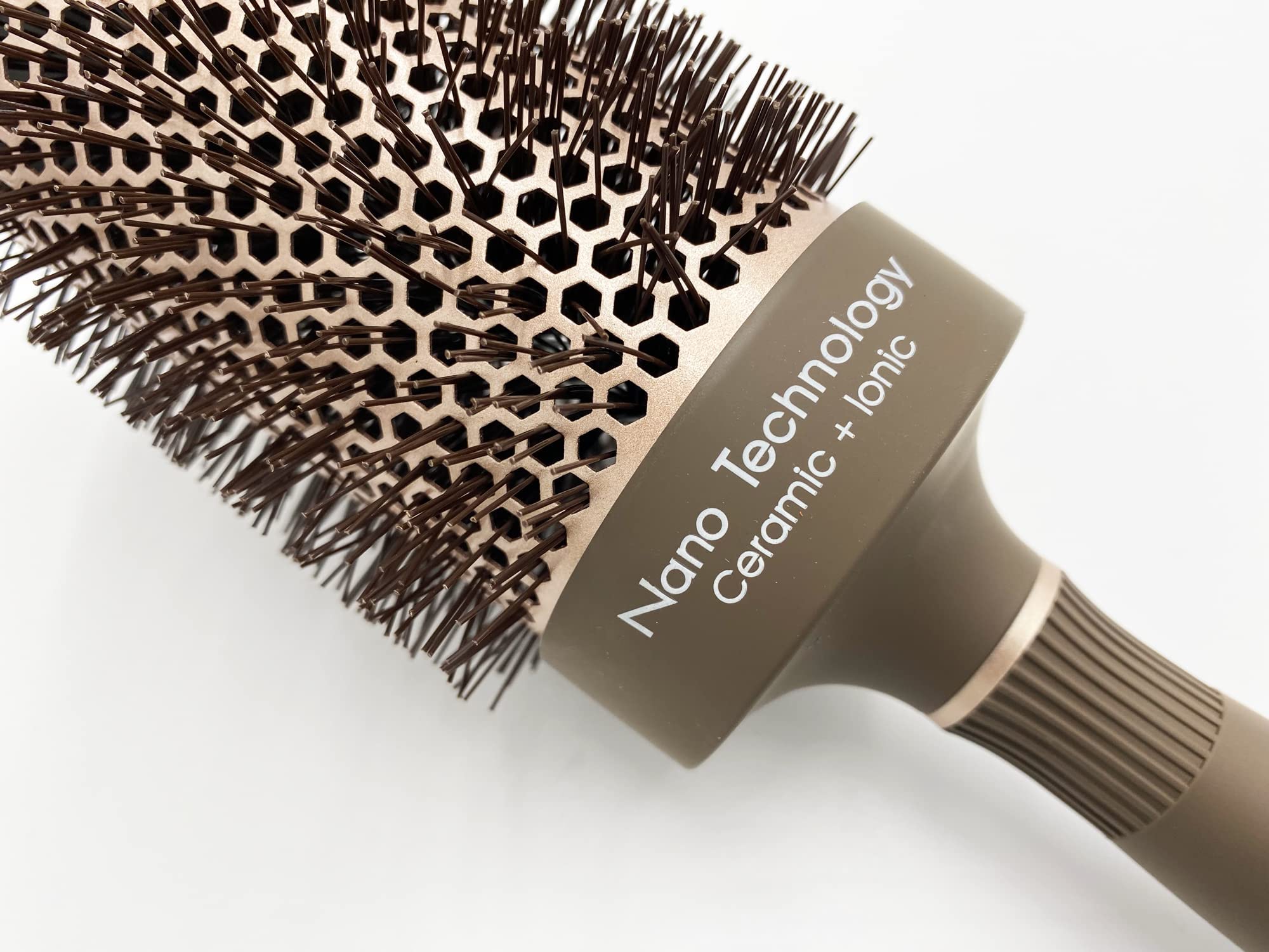 Kobe Professional Heat-Retaining Ceramic & Ionic Round Hair Brush for Blow Drying, With Nanotechnology, 32mm Barrel Brush - Image 2