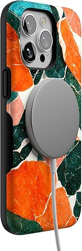 Vista 1260 de Casely Funda para iPhone 15 Pro Jardín Secreto Flores mixtas Funda atrevida Compatible con MagSafe y botón de acción Jardín Secreto Floral