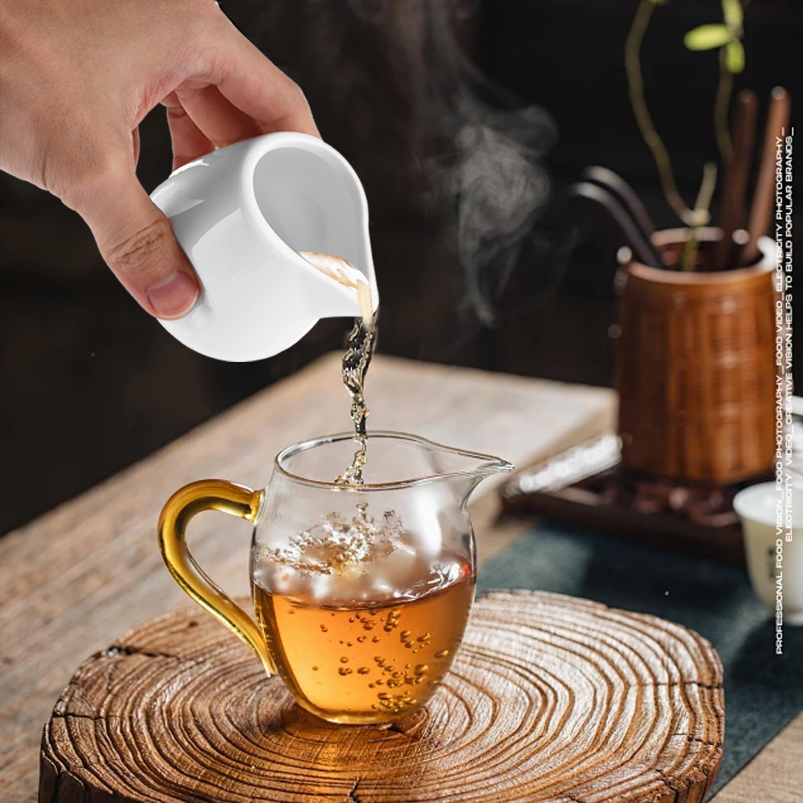 APACALI 12 Stück Weiße Milchkännchen Porzellan, 100ml Mini-Kännchen Milchkännchen Klein, Sahnekännchen Klein Keramik Milchkännche für Milch,Soße,Kaffee,Saucen,Küche,Bar,Café