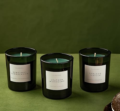 Miniatura 8 de Juego de tres velas perfumadas para hombre, aromas masculinos de bergamota y sándalo. Cuero y caoba, tabaco y vainilla, 3 velas de cera de soja