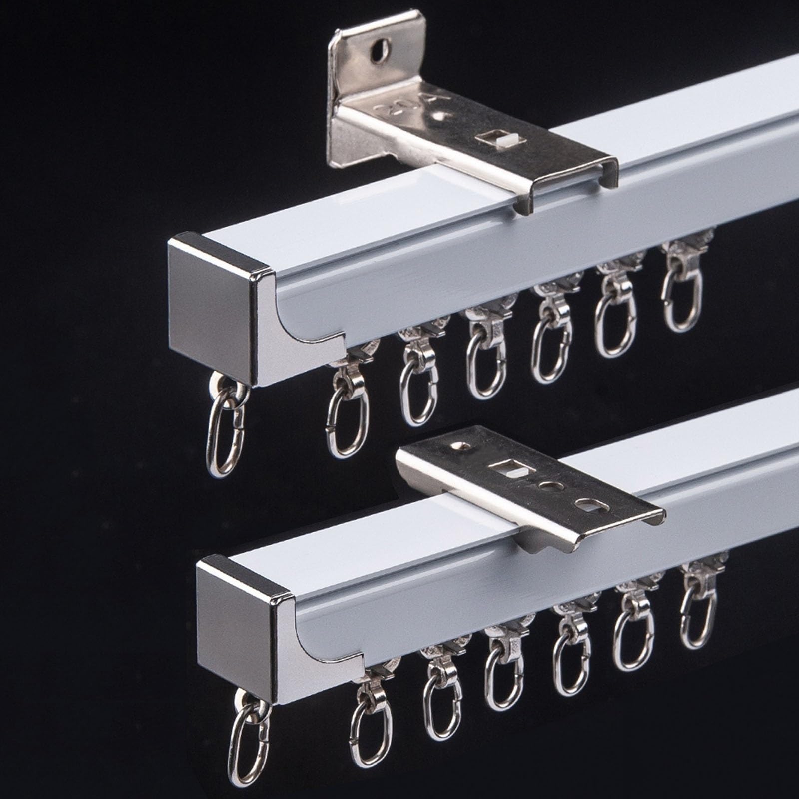 Système de rails de rideaux en aluminium pour montage au plafond ou au mur – Rail blanc de 135 cm pour fenêtres, séparateur de pièce, rideaux avec glissières – Idéal pour chambre à coucher
