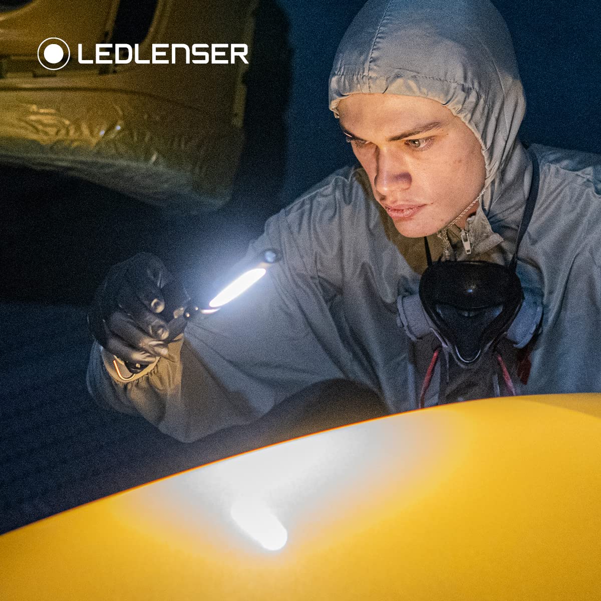 Ledlenser W6R Lavoro, pieghevole e girevole, luce LED portatile con magnete e gancio, torcia luminosa, 500 lumen, torcia da lavoro, strumenti manuali di ispezione, lampada a LED senza fili, torcia a