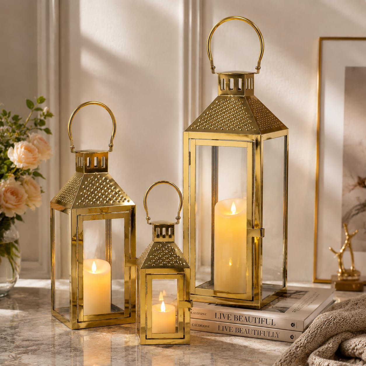TRIROCKS Lot élégant de lanternes dorées en acier inoxydable - 3 tailles (51,5 cm, 35 cm, 28 cm) - Lanternes avec verre trempé pour décoration intérieure et extérieure - Idéal pour les fêtes