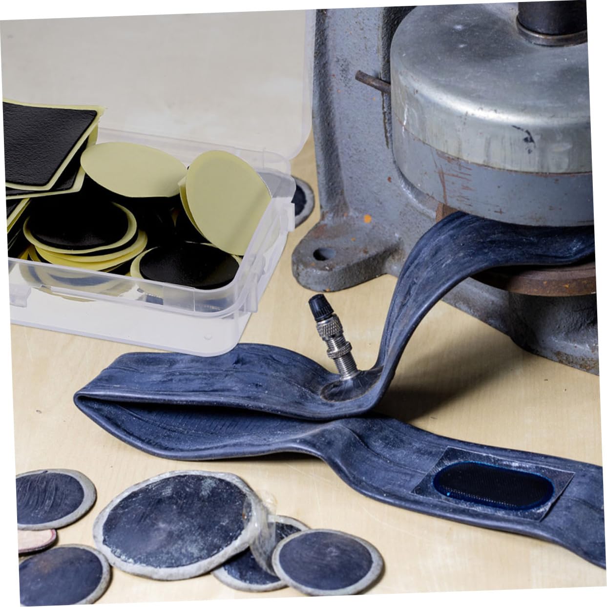 BESPORTBLE 1 Set Tire Repair Kit Seal Tools Bike Repair Kit Fix Bicycle Cycling Puncture Patch Kit Tire Lever Multi Bike Tire Repair Tool Bike's Tire Repair Patch Bike Tire Level Plastic