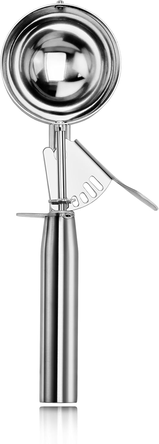 New Star Foodservice 43099 Commercial-Grade Thumb Press Food Disher/Ice Cream Scoop, 18/8 Stainless Steel, 4 oz, Size 8, Silver