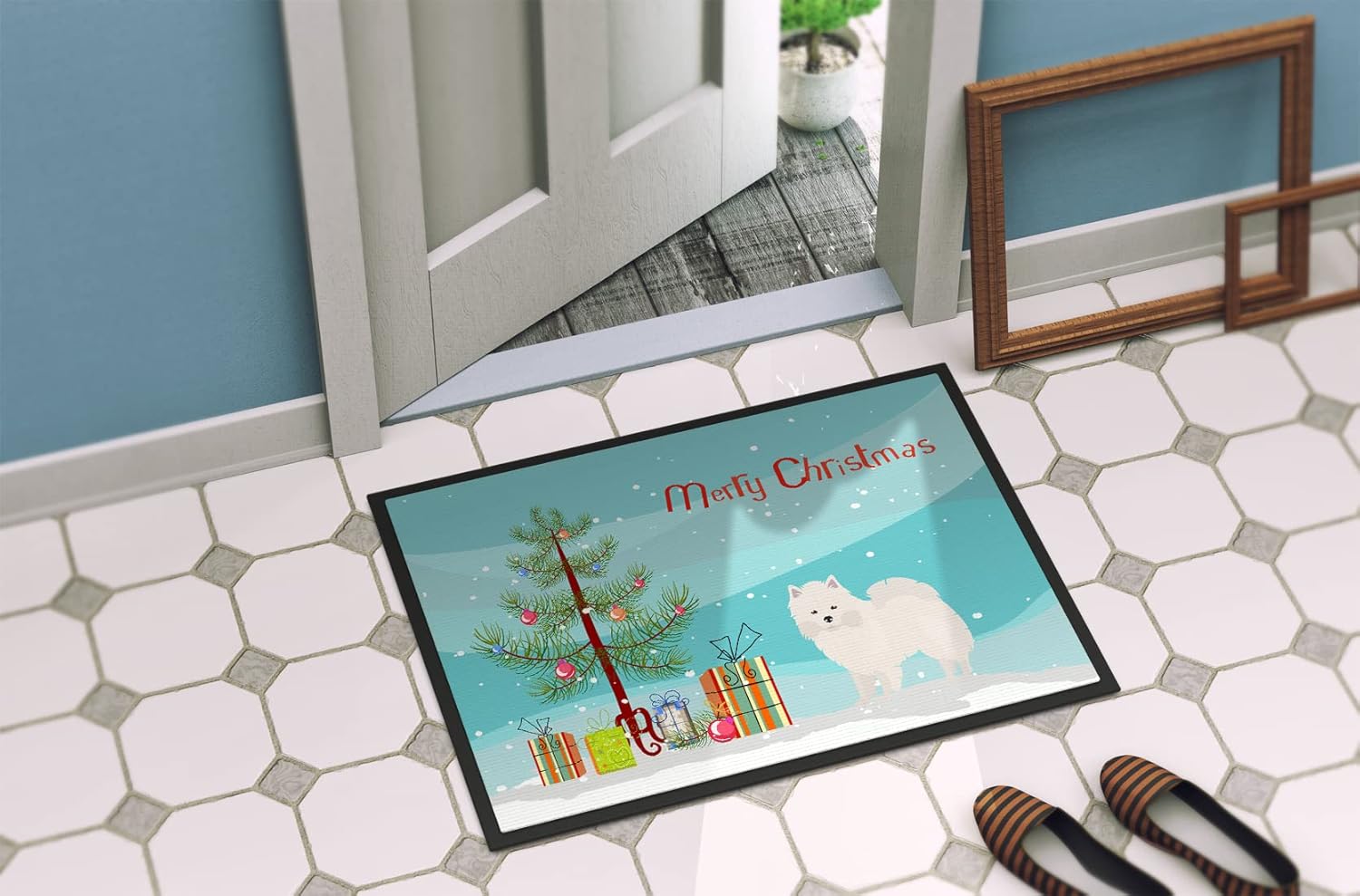 Caroline's Treasures CK3441MAT American Eskimo Christmas Tree Doormat 18x27 Front Door Mat Indoor Outdoor Rugs for Entryway, Non Slip Washable Low Pile, 18H X 27W