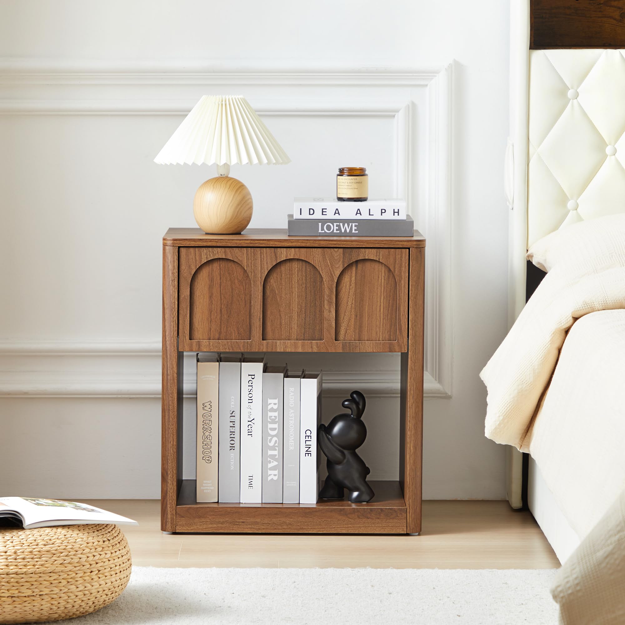 Wood Nightstand, 19.69" Wide Bedside Table with Arched Finish, Modern Night Stands with Curved Profile, Mid Century End Table for Bedroom Living Room