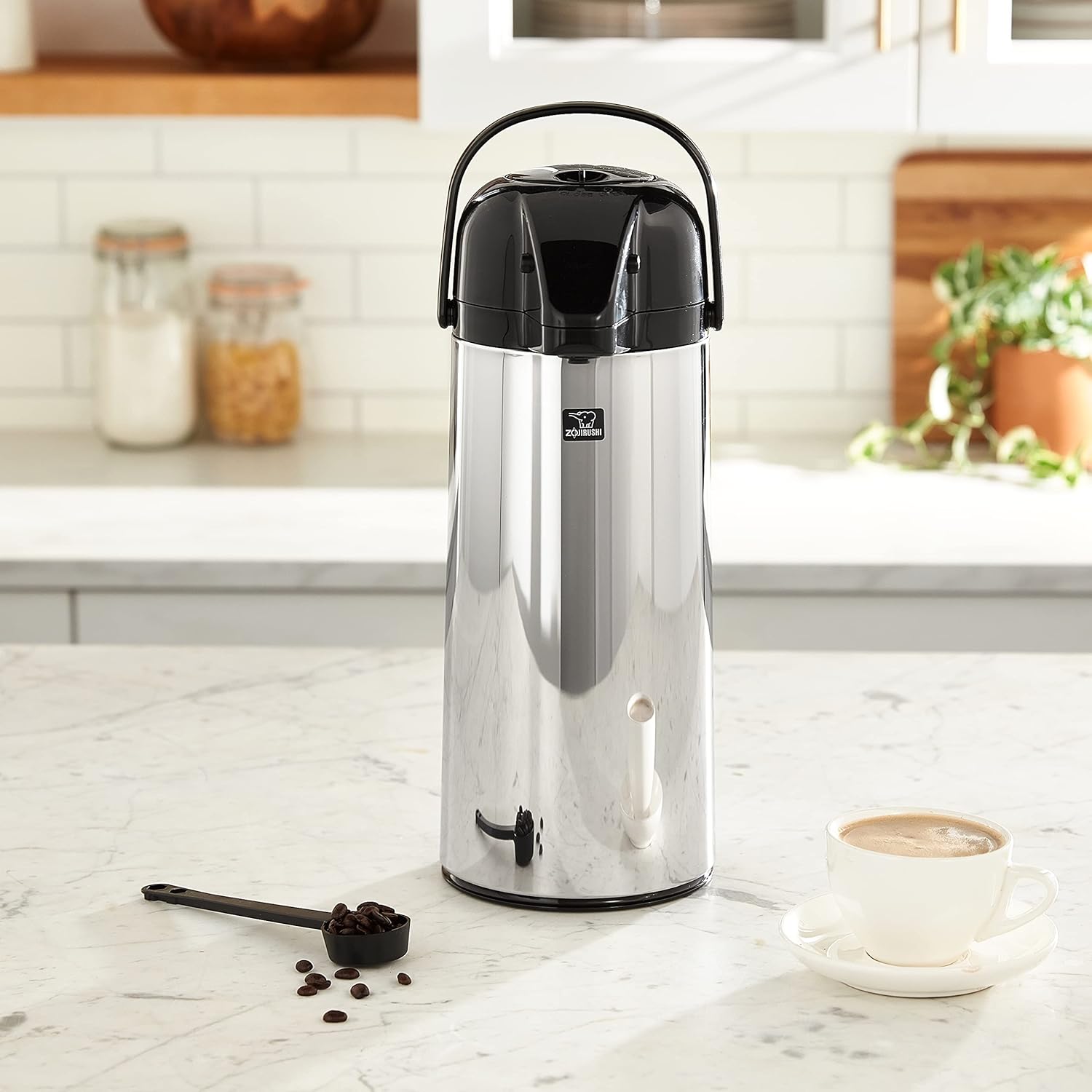 Gеt Chеар Prісе Zojirushi Air Pot Beverage Dispenser, 2.5 Liters, Polished Stainless, Made in Japan