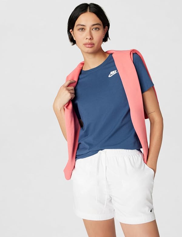 Nike Women's Sportswear Club Essentials T-Shirt, Mystic Navy/White, Large by Nike - Used condition - Image 2