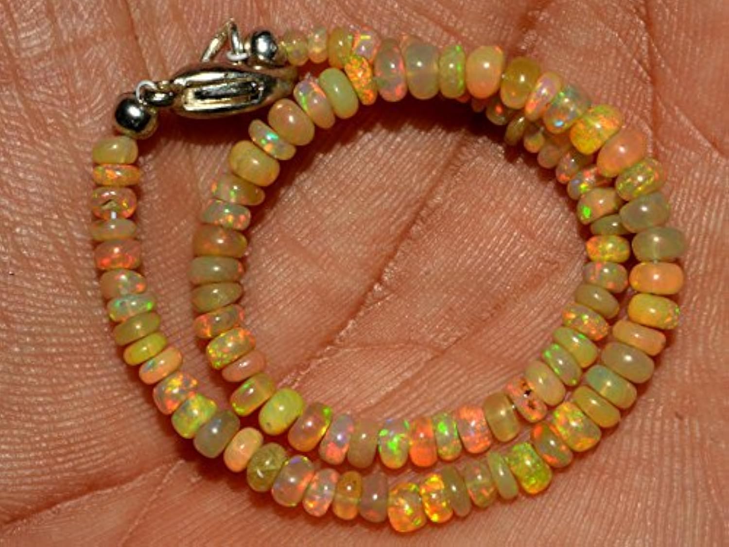 Perles de calcédoine opale d'Éthiopie naturelle Welo lisses et rondes 3-5mm LKBEADS