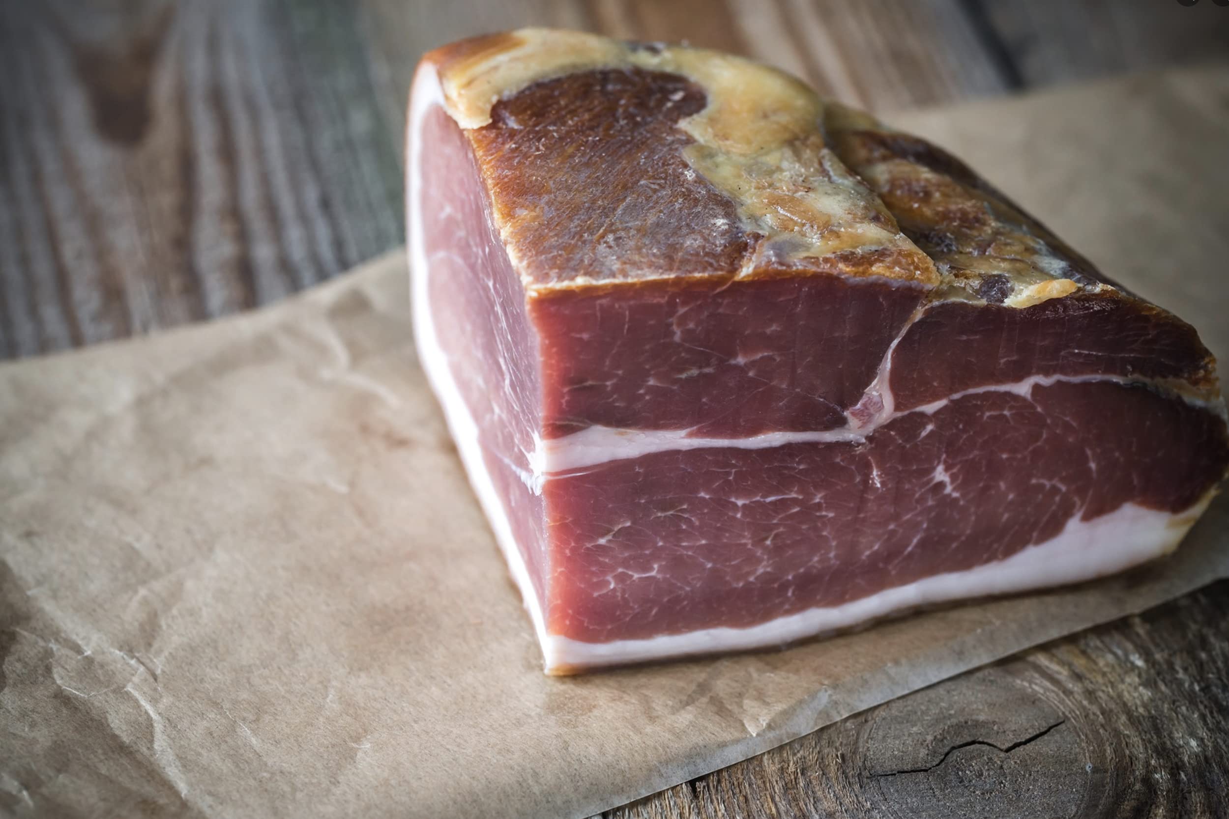 Prosciutto crudo disossato. Blocco di prosciutto serrano disossato. Blocco di prosciutto serrano 900 gr. Centro Prosciutto Crudo. 15-18 mesi di guarigione. Prosciutti disossati.. Prosciutto Spagnolo.