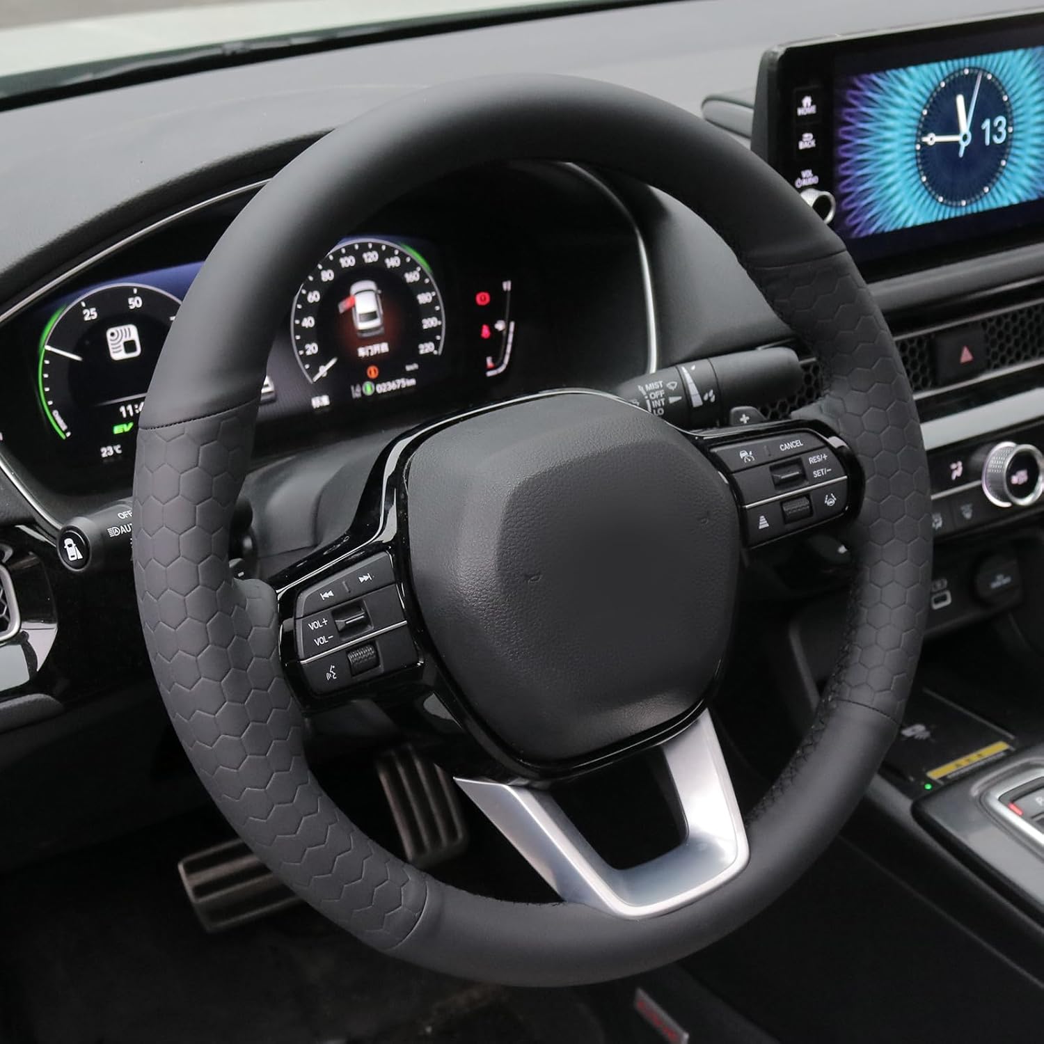 MEWANT Car Steering Wheel Cover for Honda Civic 11 XI 2021-2022 Hand-Stitched Hive Leather Car Steering Wrap