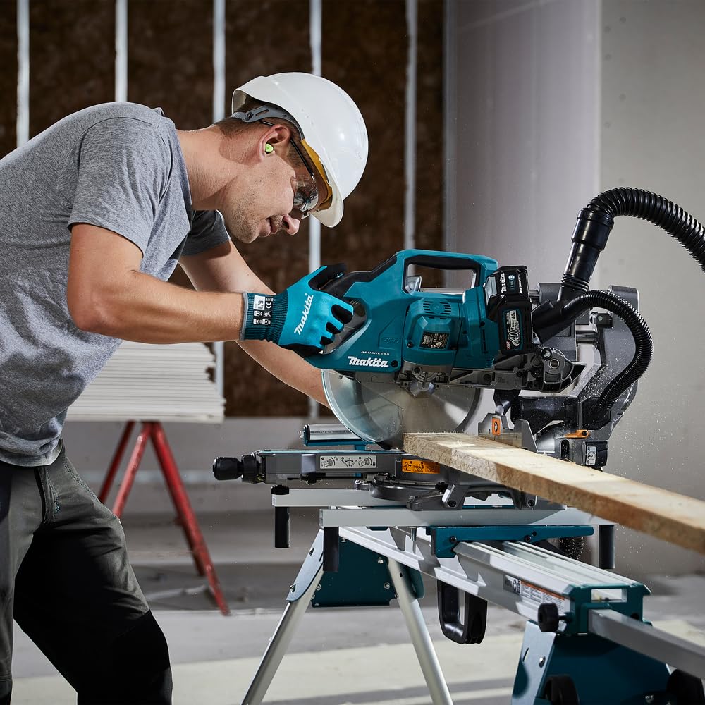 Makita LS002GZ01 Ingletadora telescópica BL 40Vmax XGT 216mm AWS (sin batería y cargador)