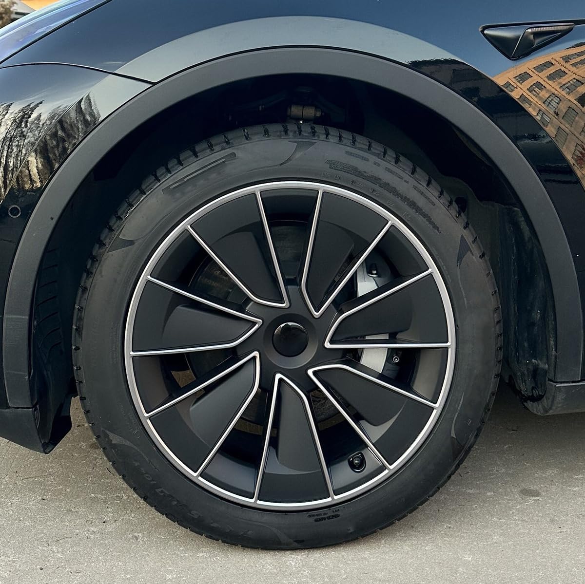 KAVANIC Wieldoppen Geschikt voor Tesla Model Y Wieldoppen 19 inch, Matzwart, Ondersteuningslogo, Verbeterd Bereik (4 stuks) Gemini-Stijl 2020-2024