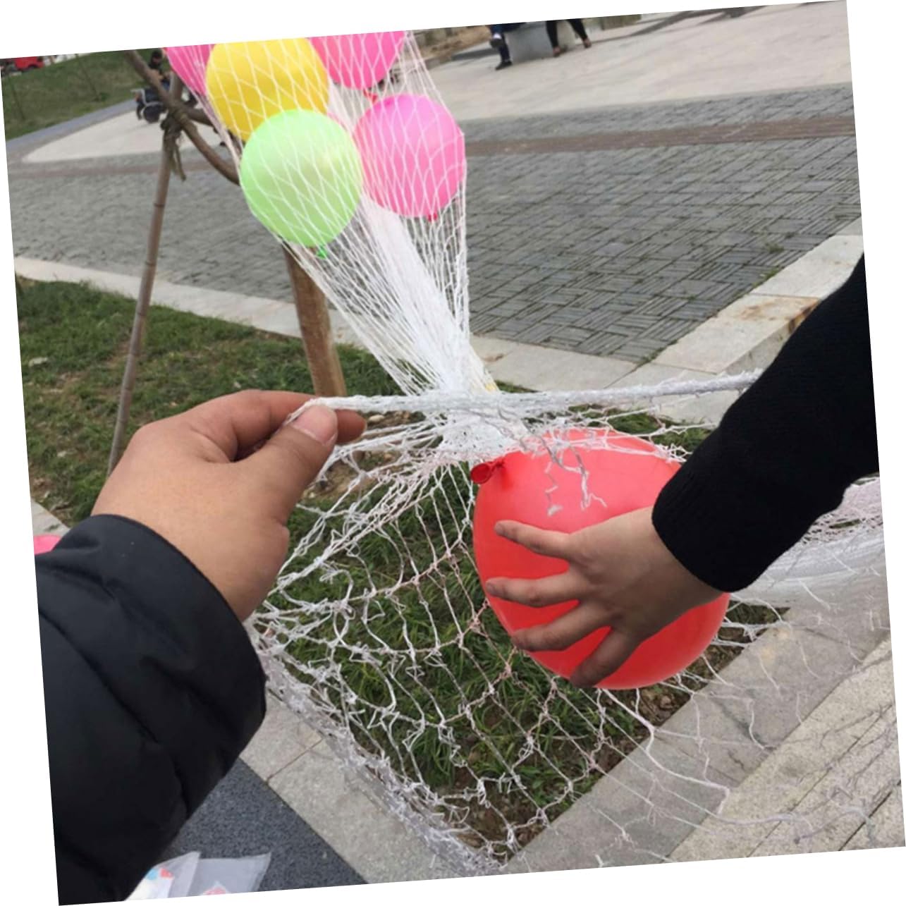Balloon Drop Net for Ceiling Release Reusable White Mesh Fabric for Weddings and Parties to Balloons User-friendly