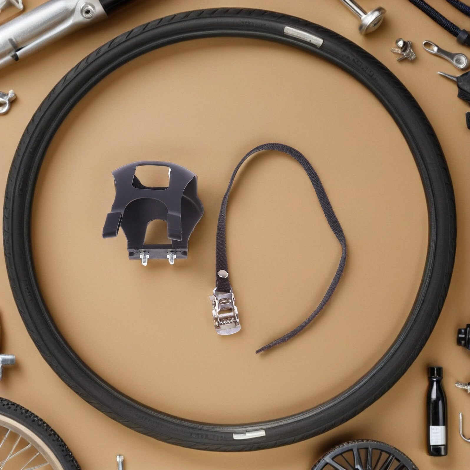 POPETPOP 6 pezzi Cinghie Pedali Bici Regolabili con Toe Clip Antiscivolo per Mountain e Road Bike Sicurezza e Comfort Ergonomico per Pedalate Stabili e Facili da Installare
