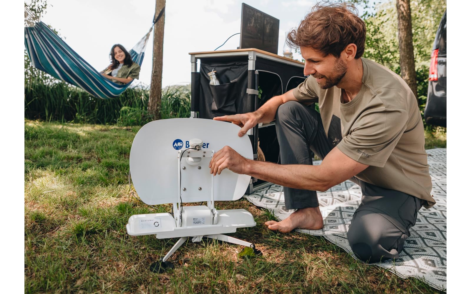 BERGER Pathfinder 3.0 Sat-Anlage | Vollautomatische Camping Satellitenschüssel