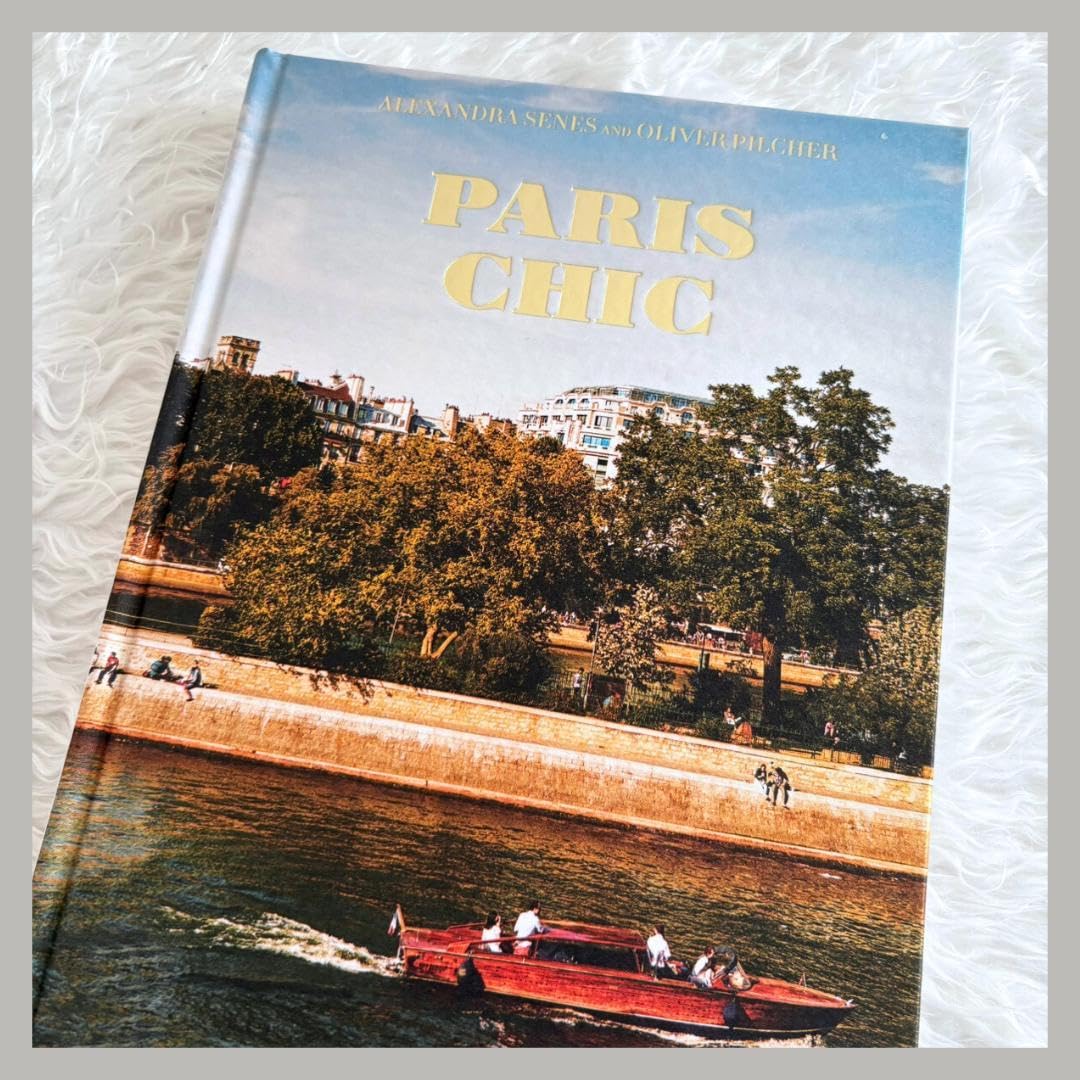 Amazon.co.jp: ASSOULINE PARIS CHIC 写真集 : おもちゃ