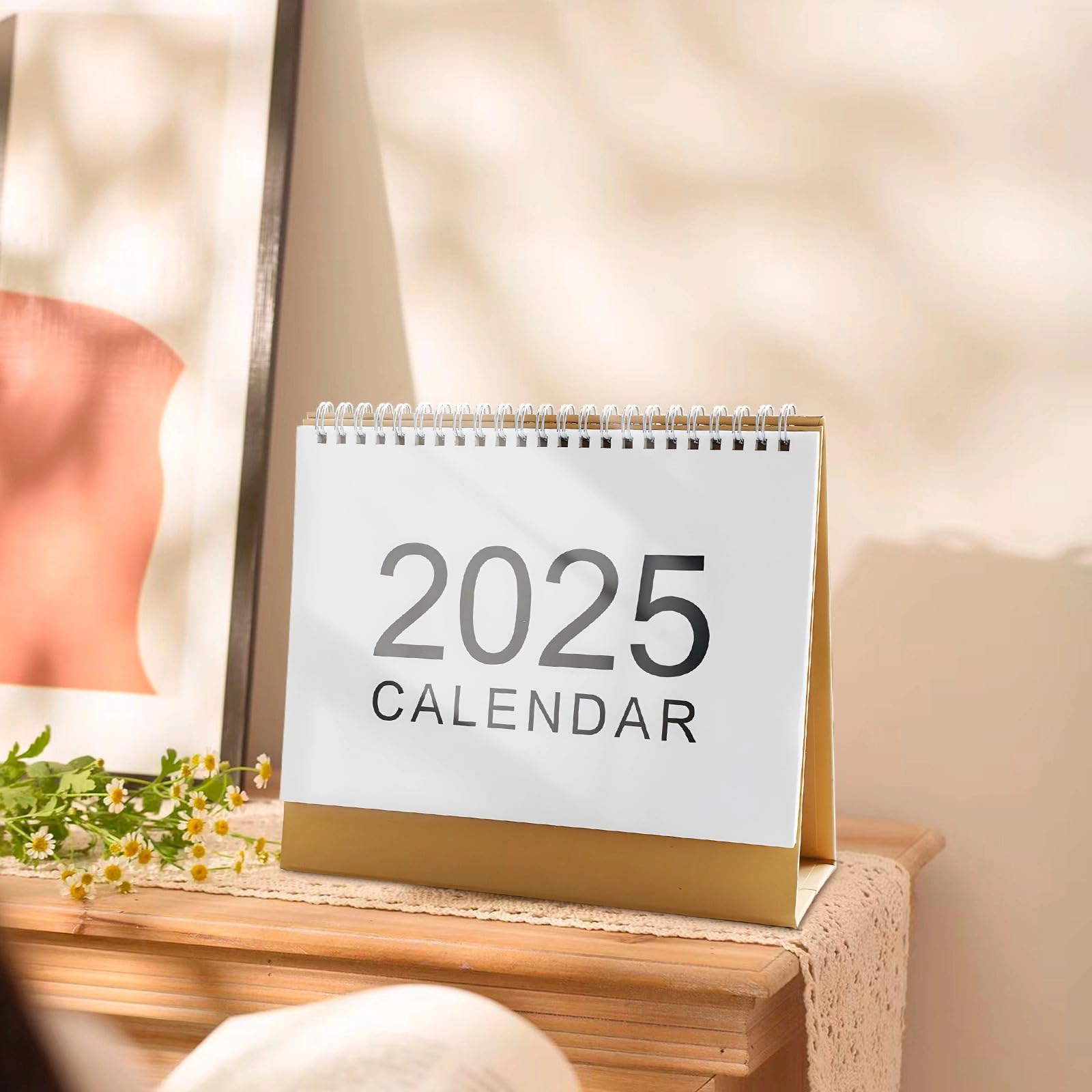 Mini calendario da scrivania 2025, confezione da 2, semplice planner mensile con design a spirale e base marrone, grande frontale 2025, stile minimalista bianco, ideale per uso ufficio, pianificazione