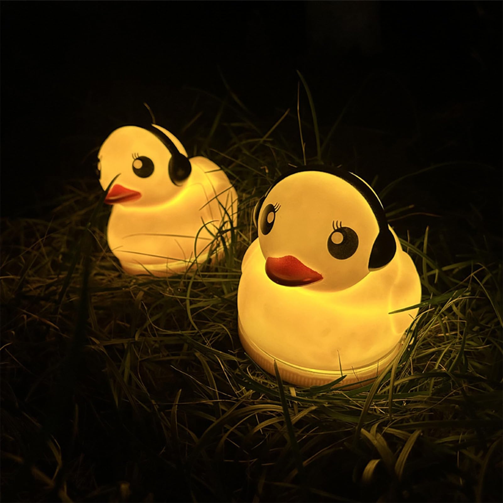 Duck Solar Lights Outdoor Waterproof Cute Duck Lamp Funny Solar Pathway Lights Garden Backyard Decorations (1pcs)