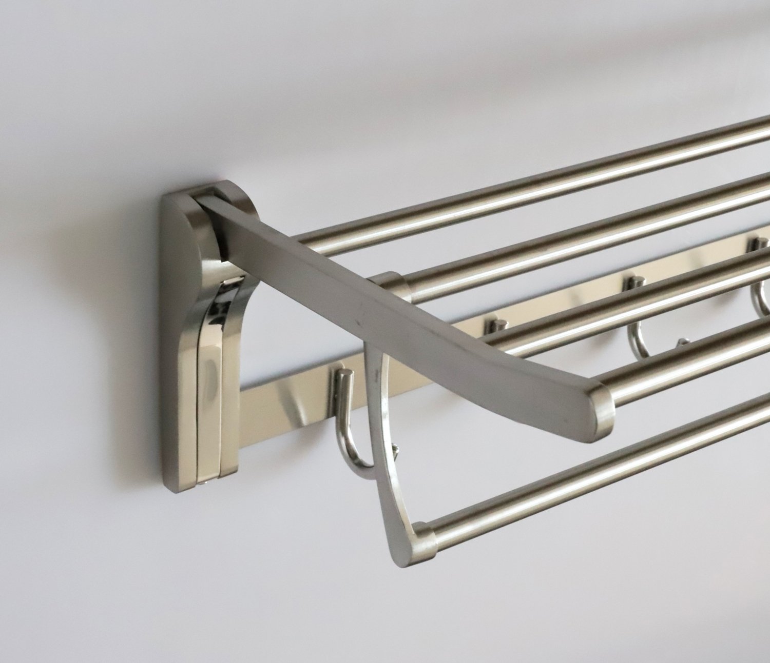 Togu sus 304 Acero inoxidable 5 estante plegable toallero de barra con 5 ganchos, Heavy Duty toalla estantes montado en la pared para baño, aseo, acabado en acero inoxidable cepillado