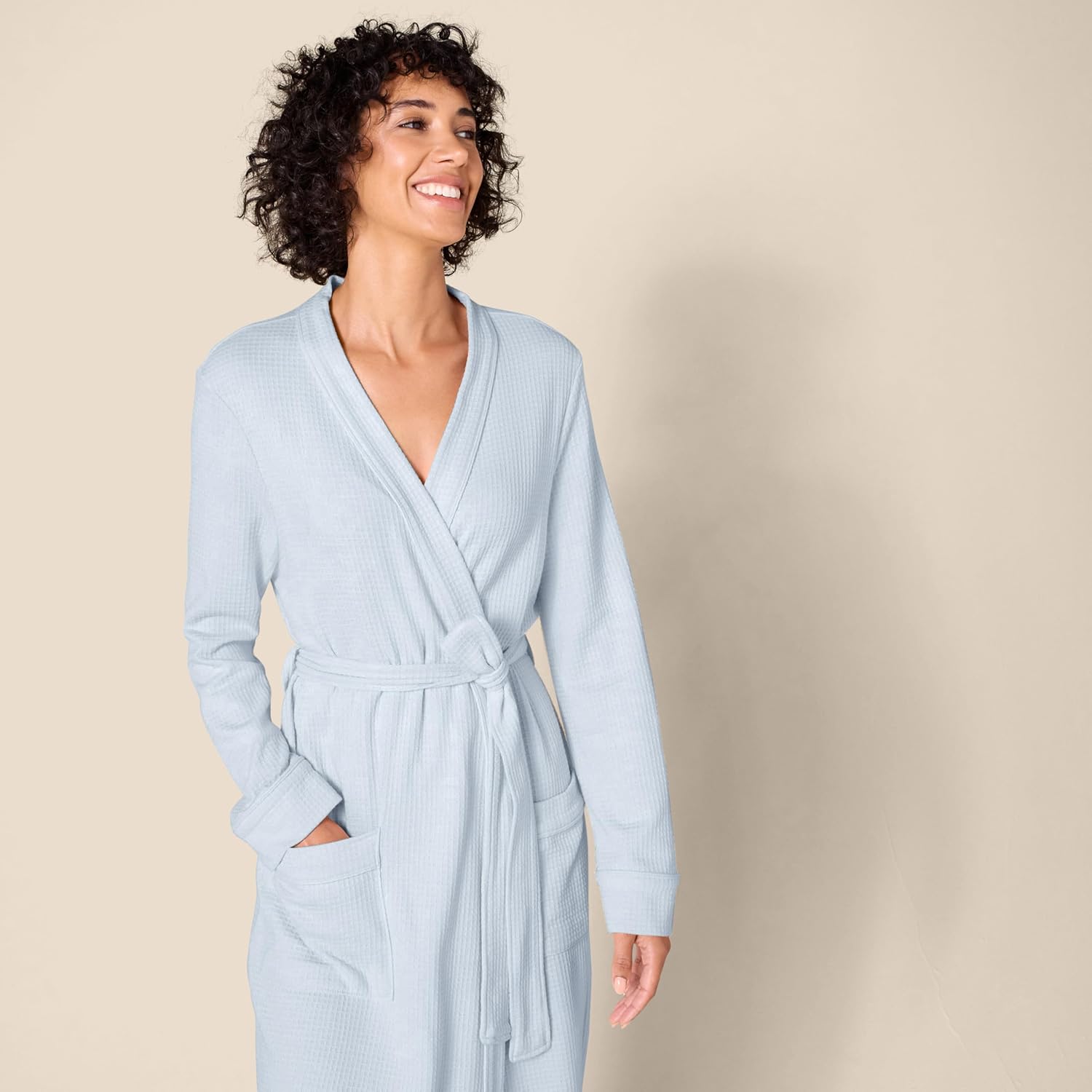 Amazon Essentials Women's Lightweight Waffle Full-Length Robe (Available in Plus Size) - Image 4