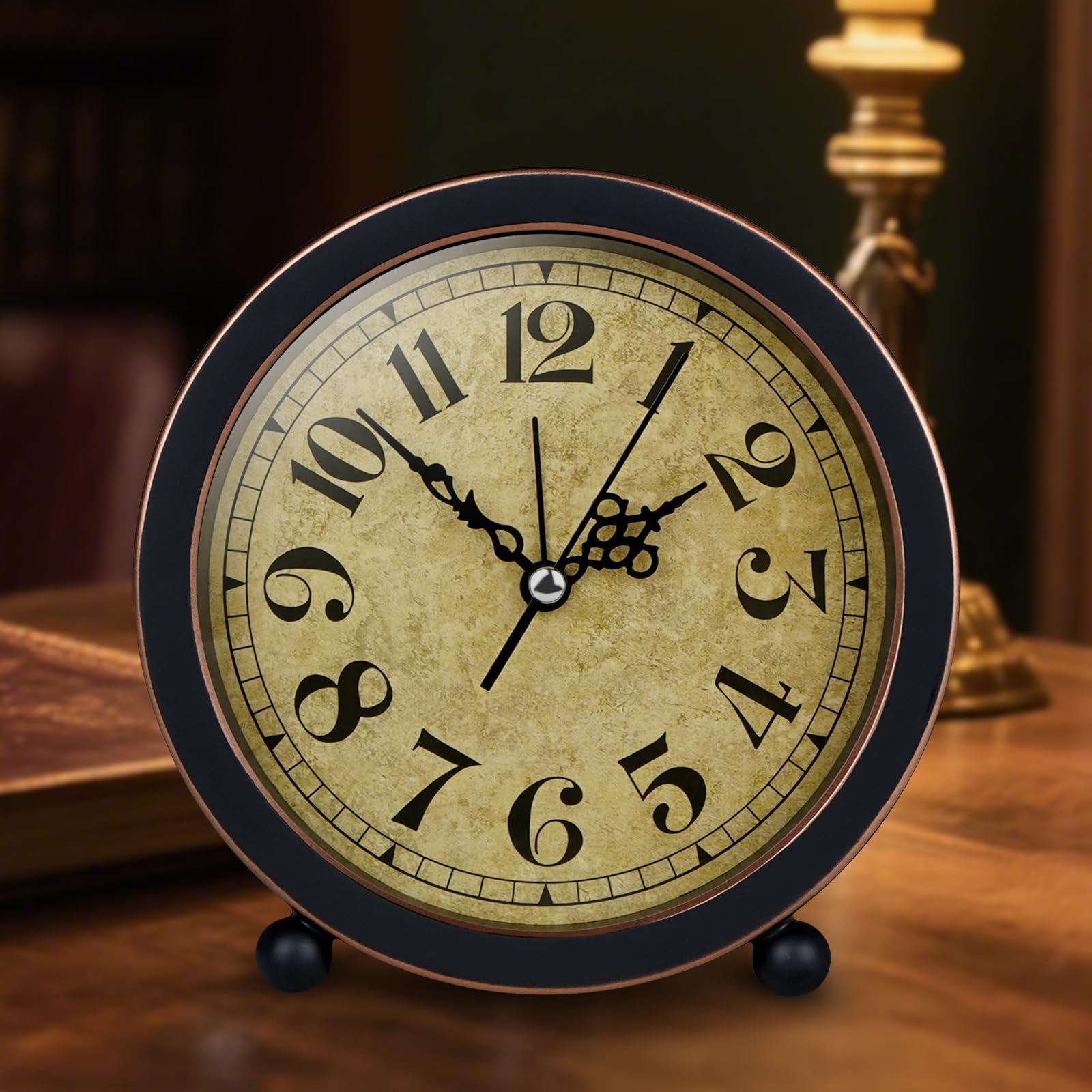Aolyty Retro Alarm Clock, Battery Loud Bedside Clock for Heavy Sleepers, Silent Non Ticking Table Clock for Bedroom, Desk