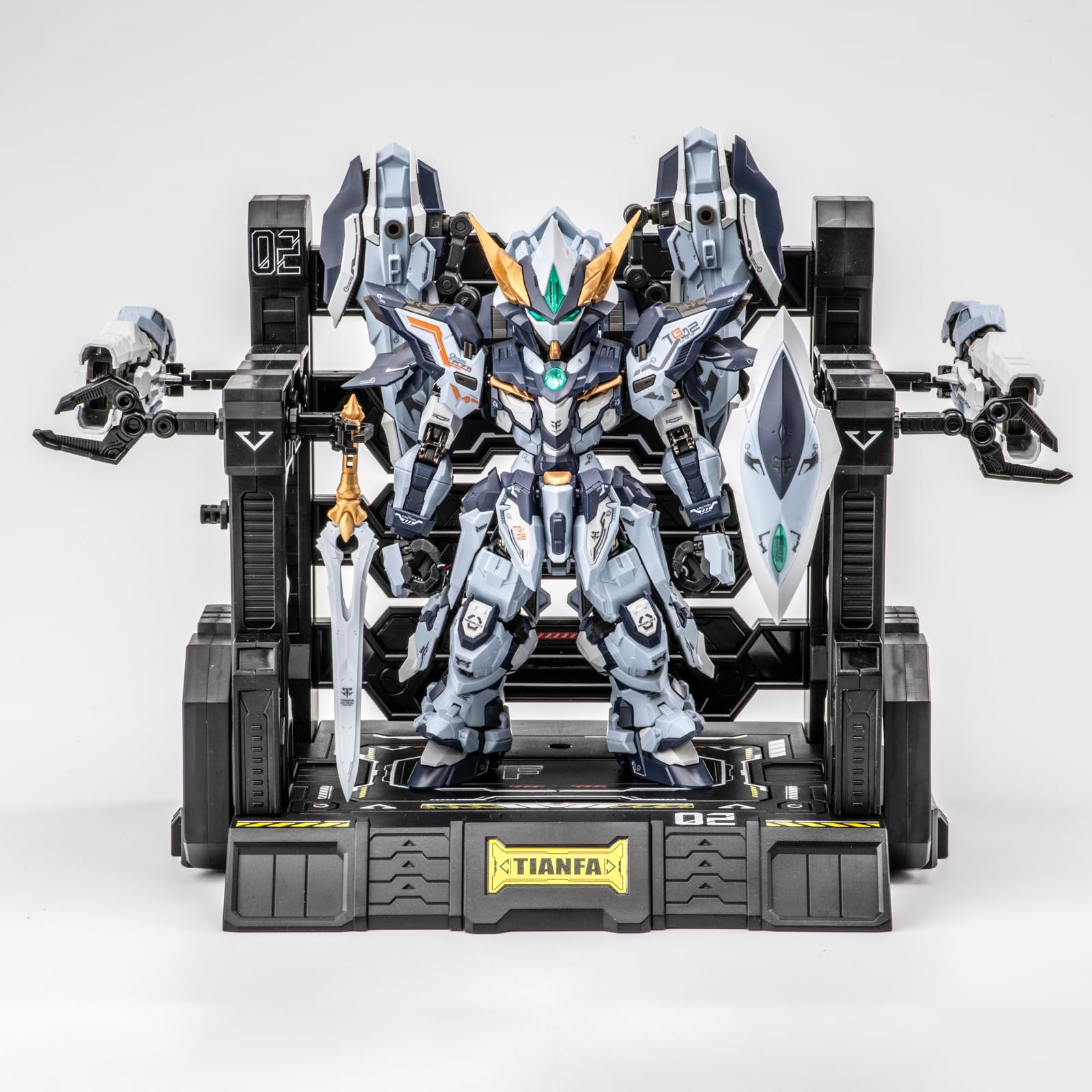 16CM Plastic Mecha Model Action Figures Kits, Mech Knight Tian FA, Alloy Frame, Multifunctional Platform, Easy to Assembl