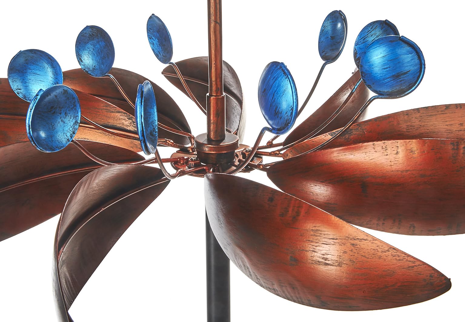 Kobolo Windrad Dekostecker Twirl | 60x60x212 cm | Metall | braun-blau | modernes Garten-Windspiel | XXL Metallwindrad für Gartendeko, Vorgarten & Outdoor-Dekoration | robuster Gartenstecker
