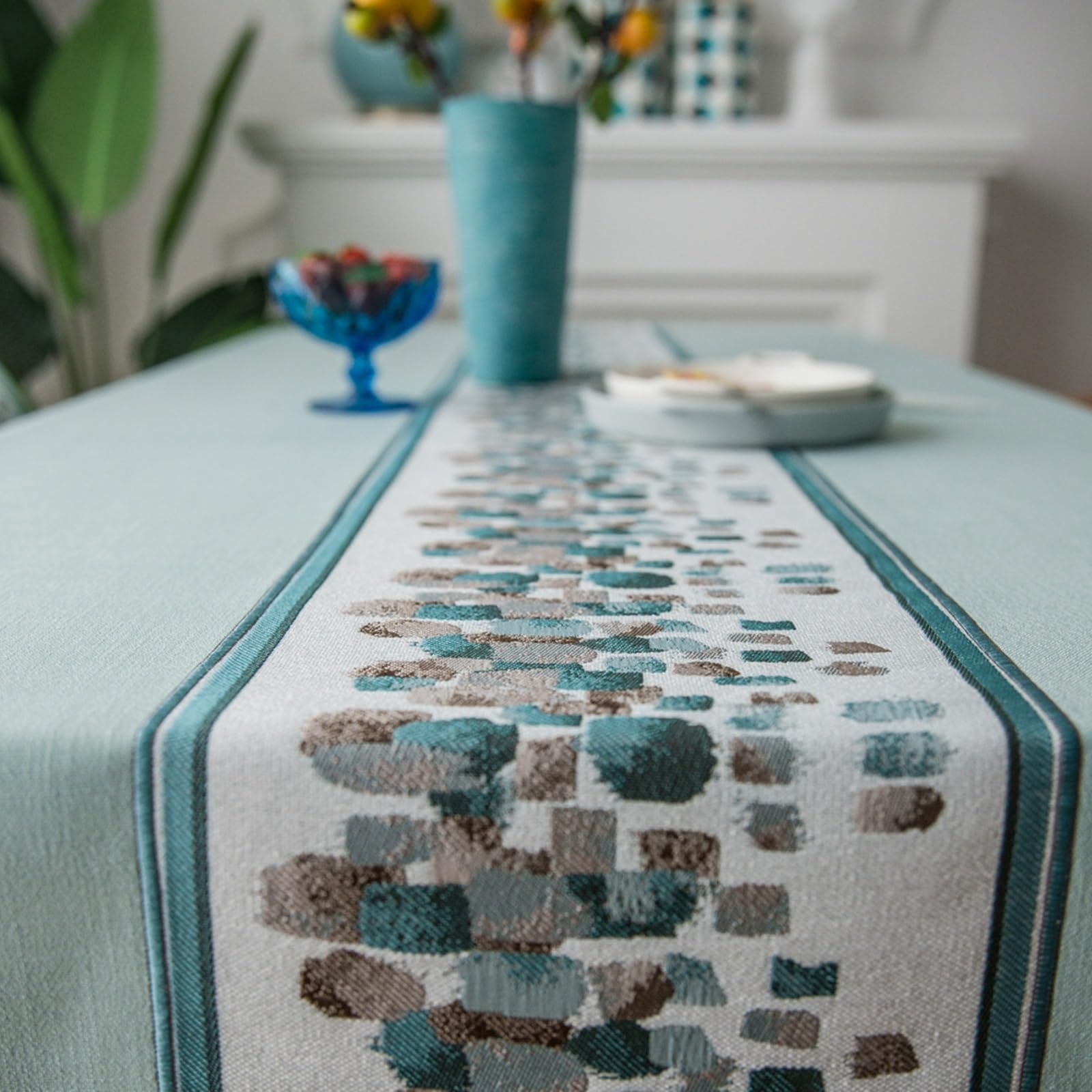 KnSam Mantel, mantel pequeño bordado de piedra, mantel de poliéster, mantel de jardín, impermeable, para comedor, jardín, fiesta, bodas o hogar, 135 x 300 cm, verde