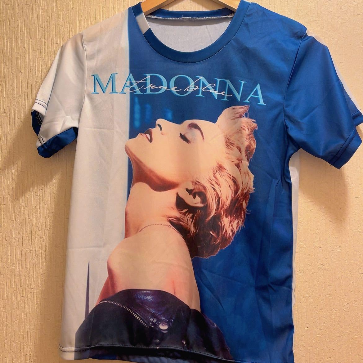 新品　マドンナ 　MUISC　非売品 Tシャツ　LLサイズ Amazon.co.jp: マドンナTシャツユニセックスsizeMトゥルーブルー