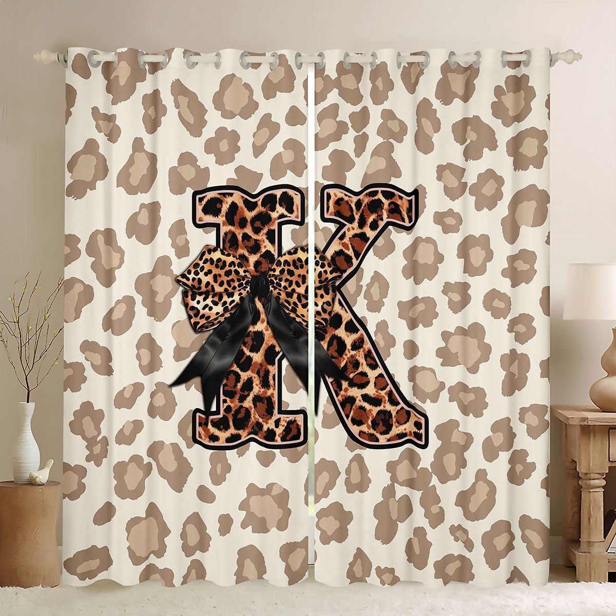 Rideaux voilage alphabet safari pour une chambre d'enfant cosy