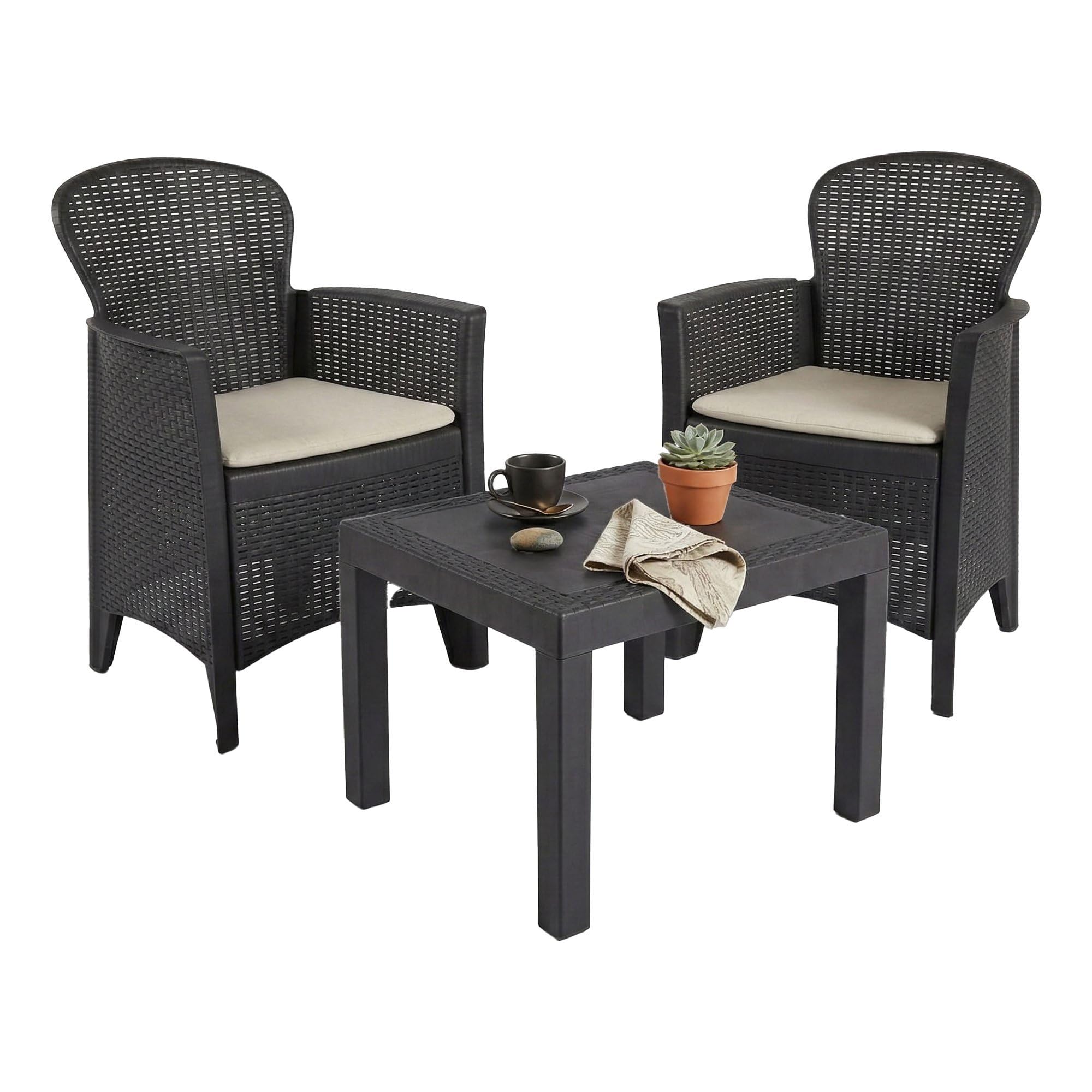 Dmora - Set salotto da esterno Foggia, Composizione da giardino con 2 poltrone ed 1 tavolino, Salottino effetto rattan con cuscini, 100% Made in Italy, Antracite