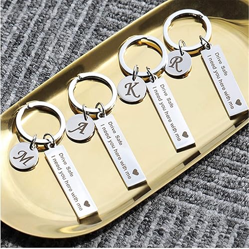 Miniatura 4 de Llavero Drive Safe de 26 letras con llavero Drive Safe I Need You Here with Me Apreciatione Preesent Gift for Driver, plateado