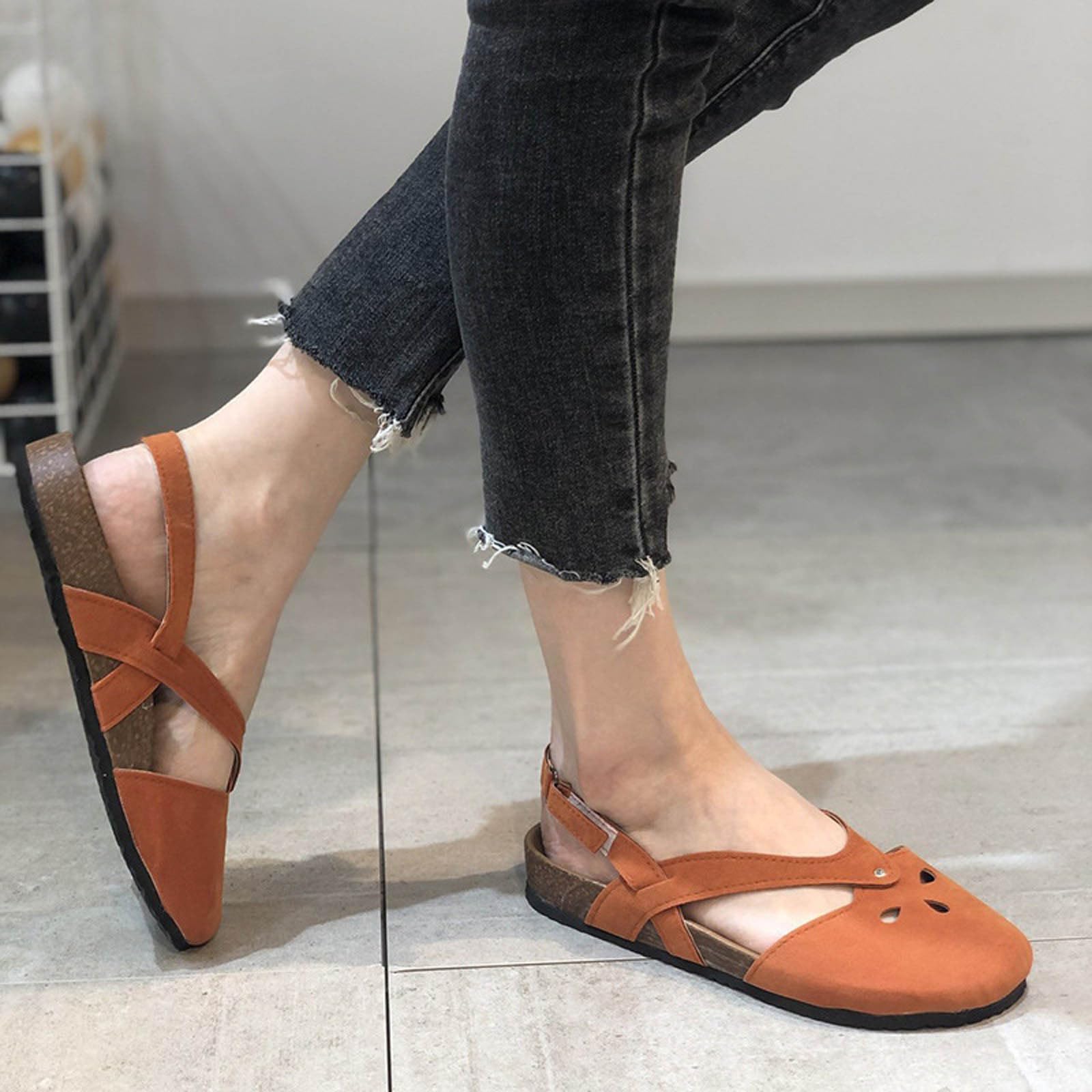 HAOLEI Zapatos Verano Mujer,Sandalias Mujer Comodas Hueco Sandalias Ajustable con Hebilla Casual Sandalia de Planas con Punta Cerrada Moda Minimalismo Zapatillas Comodas de La Playa