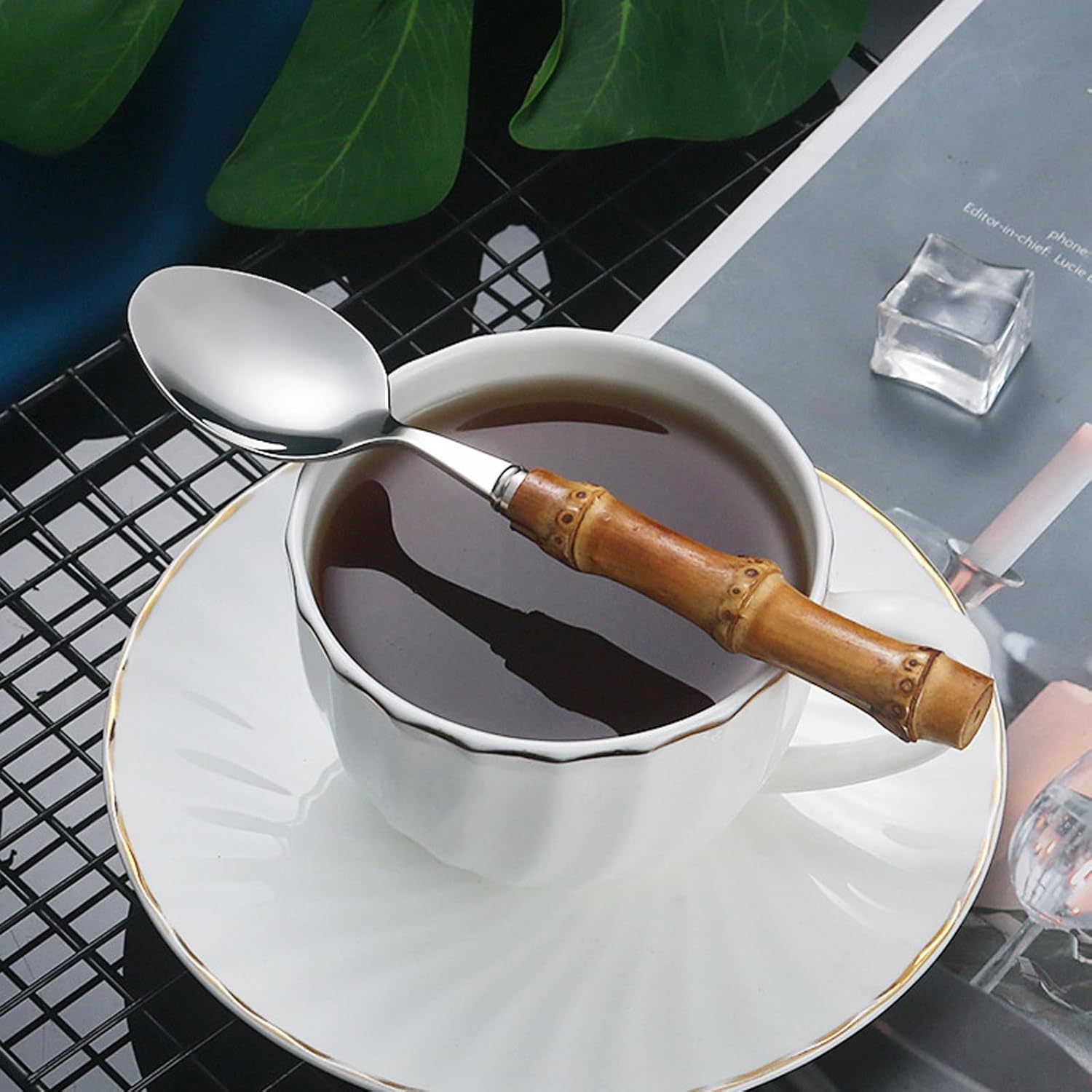 Bamboo Silverware Set for 4, 20 Piece 18/8 Stainless Steel Cutlery Set, Natural Bamboo Handle Cutlery Sets, Household Kitchen Utensil for 4, Flatware Sets, Dishwasher Safe