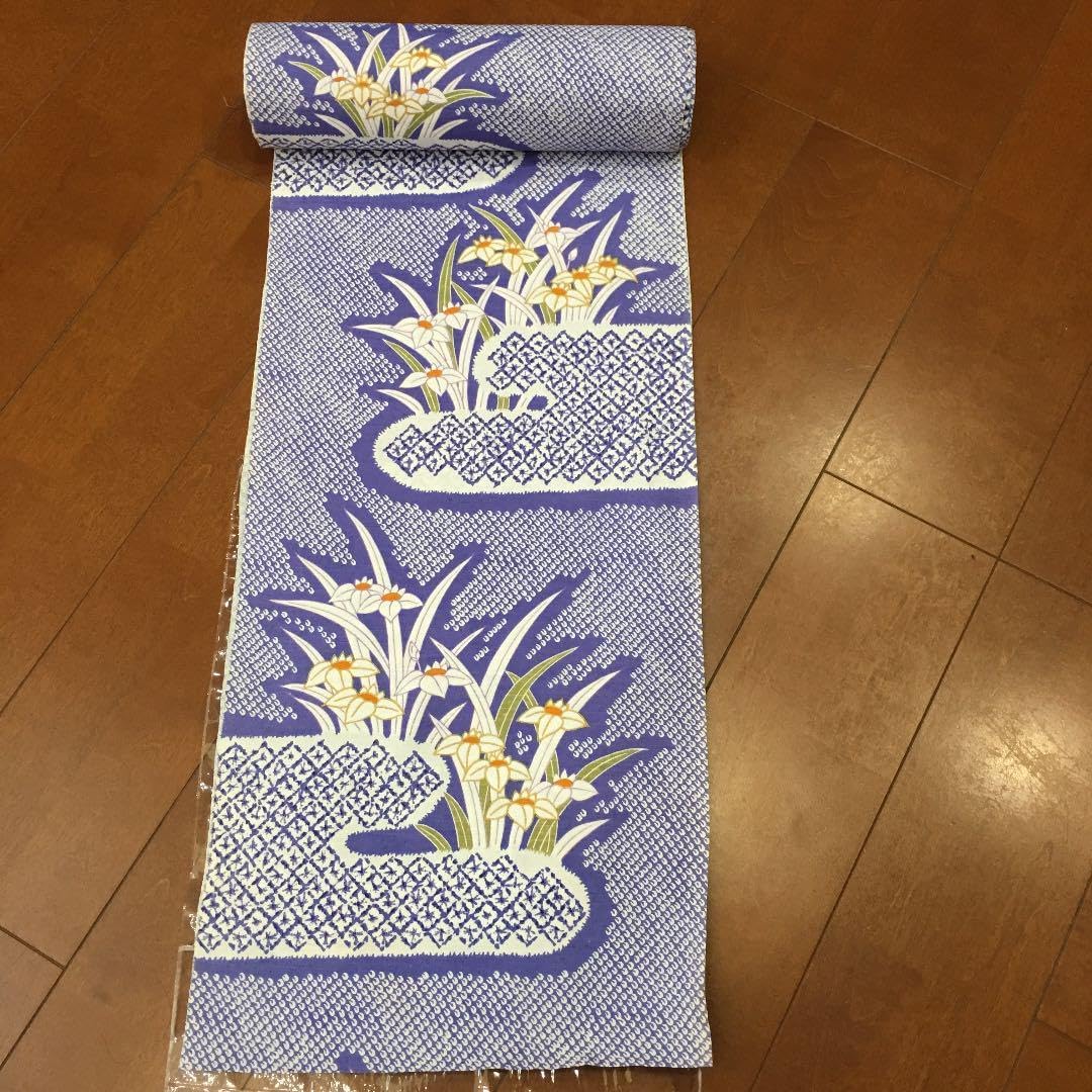 絞り柄 反物 もな 藍色に花柄 紅のドット 有松絞り 反物