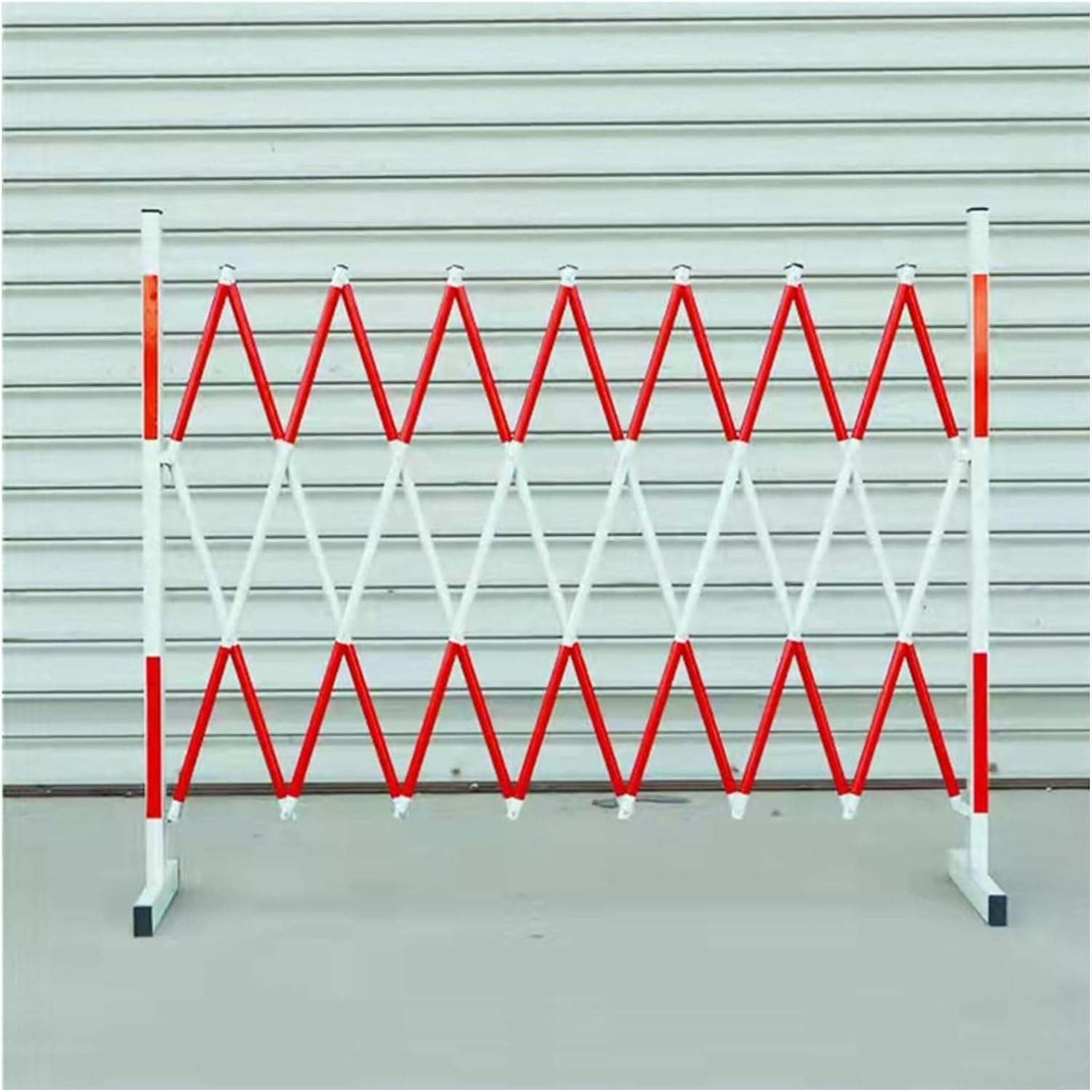 Barrière de sécurité mobile rétractable pour zone restreinte