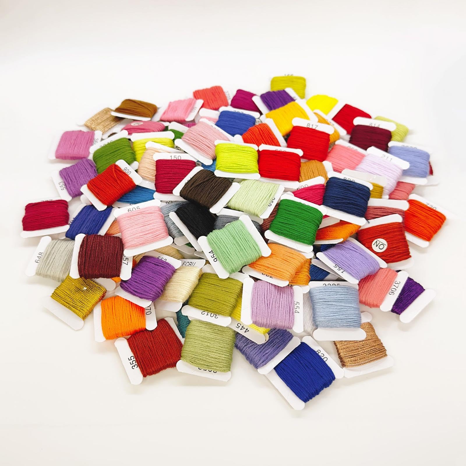 Kit de hilo de bordado, 108 colores, 99 algodón, 9 hilos metálicos en bobinas de plástico, codificación de colores Dmc para punto de cruz, pulseras de amistad, manualidades de cuerda