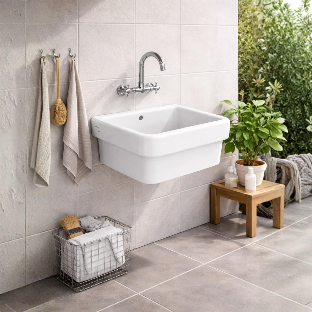 Ceramica Dolomite Vasca lavabo a parete in ceramica bianca modello virginia, con troppopieno, cm 60x45