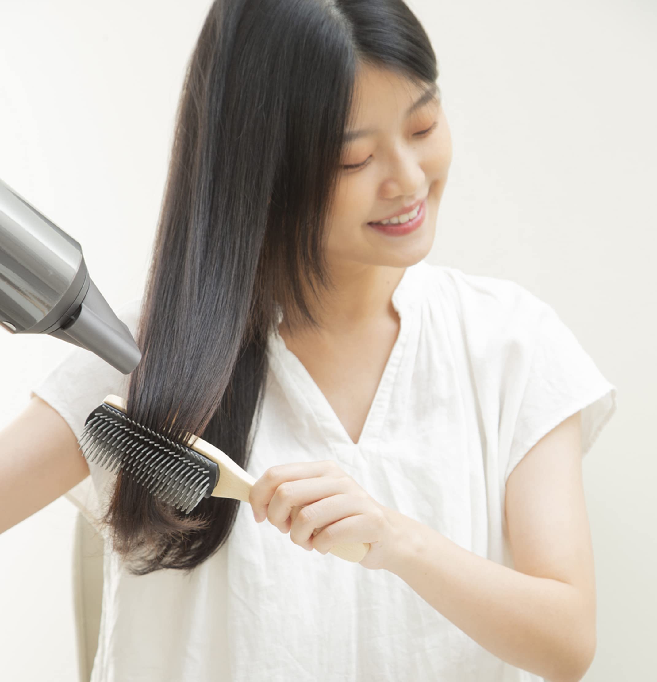 Amazon.co.jp: ヘアブラシ 天然木 ビーチ木 ハンドル スタイリング し