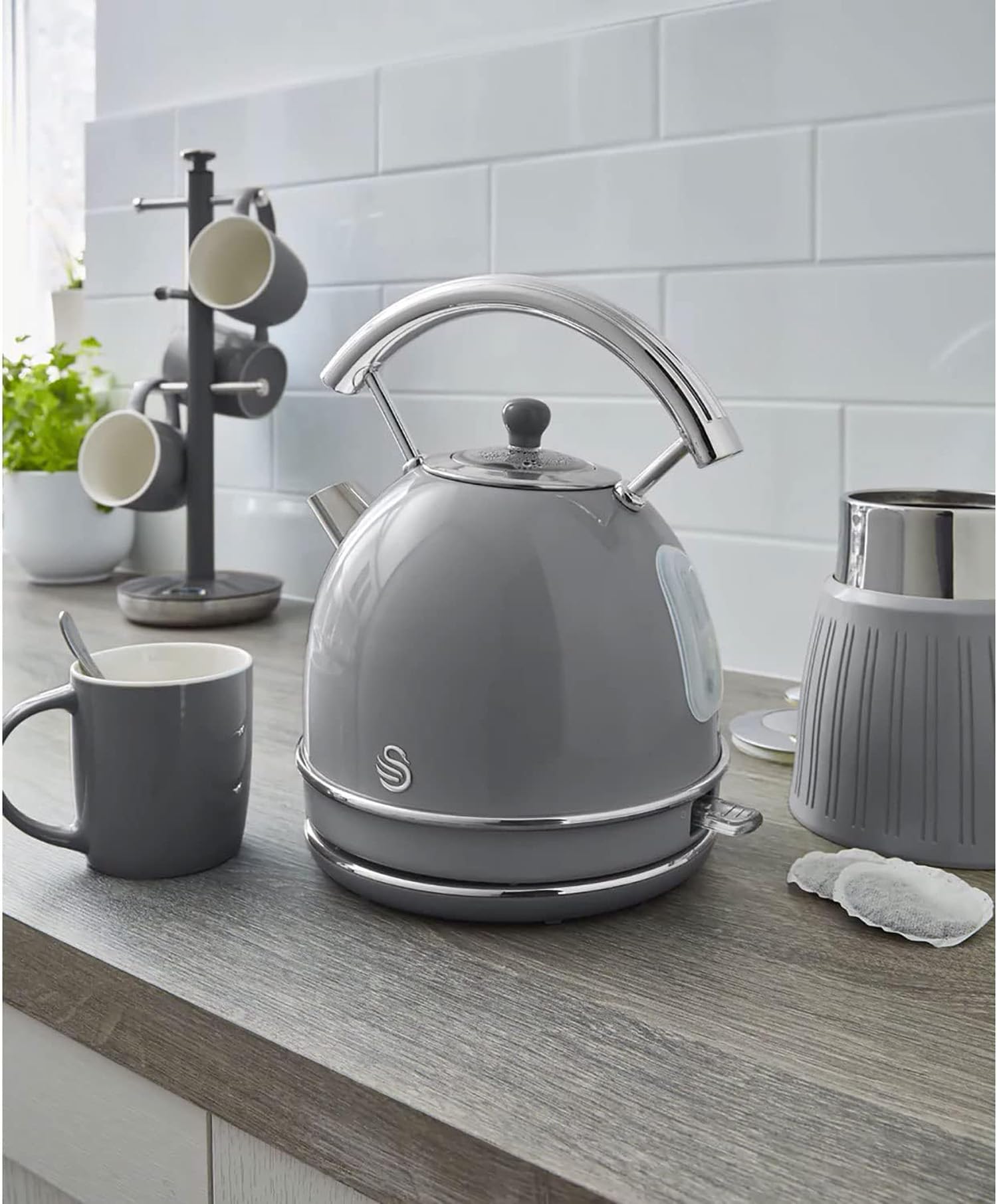 Swan Retro Frühstücks-Set 1,8 L Wasserkocher, 2 Scheiben Breitschlitz-Brottoaster, 20L Digital-Mikrowelle, 6 Leistungsstufen, Timer, Spiegeltür, Vintage Design, Grau, Einheitsgröße
