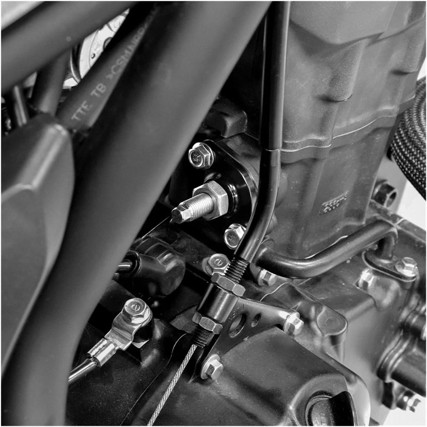 Manual Adjustable Timing Cam Chain Tensioner Adjuster Compatible with Suzuki GSX-R600 1997-2000 GSX-R750 1996-1999, GS500 E/ET/F 1989-2009(Black)