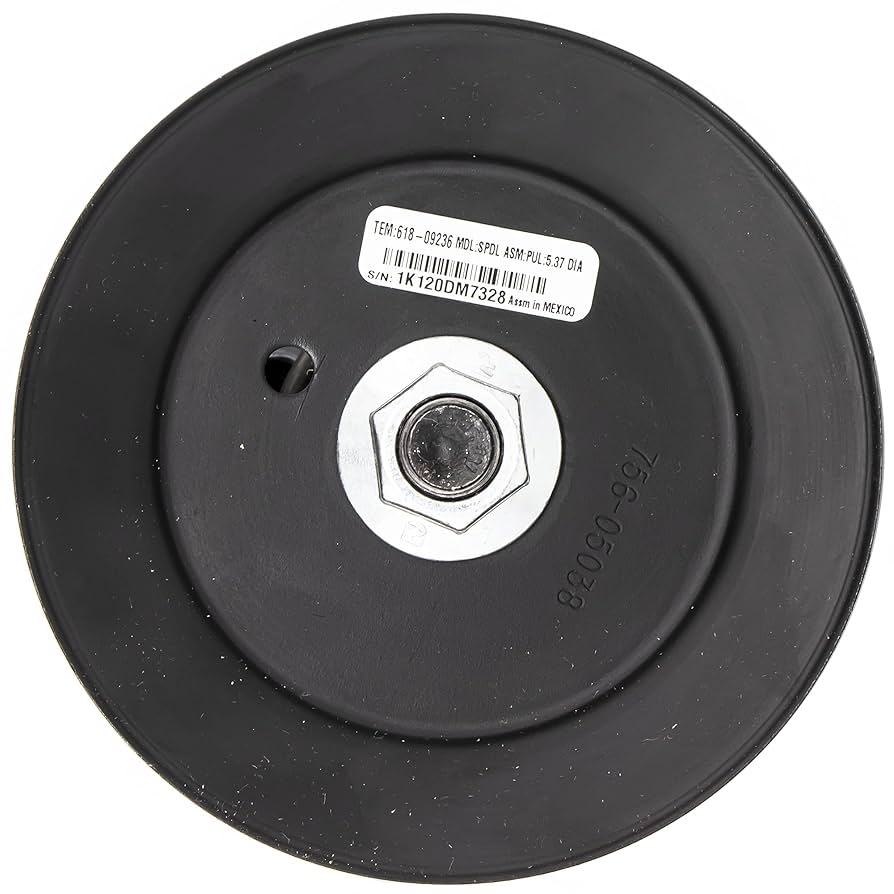 はる Amazon.com : 618P09236 Deck Spindle Assembly,for Cub Cadet