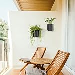 2 Vase de planteur suspendu mural pour les plantes intérieures et extérieures Mur en métal moderne et planificateur de plafond Pot à fleurs minimaliste (Noir, 5.91 de pouce)